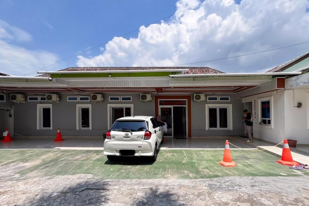 Hotel Kostel 99 Pangkal Pinang Redpartner Extérieur photo