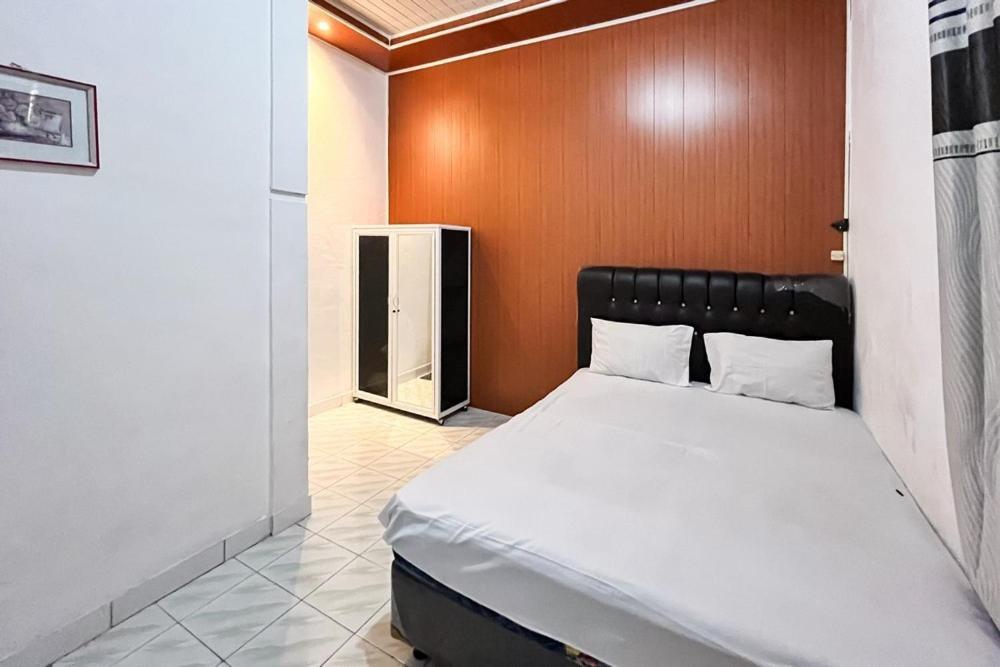 Hotel Kostel 99 Pangkal Pinang Redpartner Extérieur photo