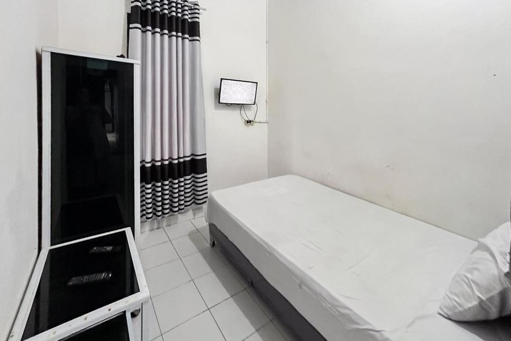 Hotel Kostel 99 Pangkal Pinang Redpartner Extérieur photo